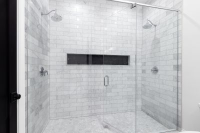 Shower Surround Tiling